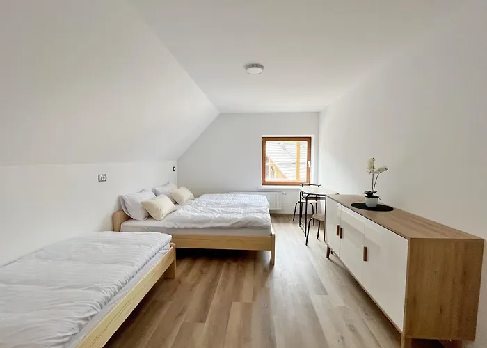 Apartma Hisa Grilc *